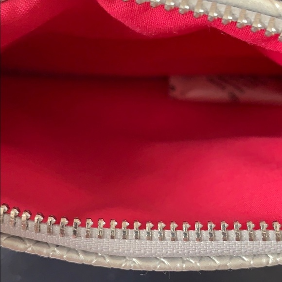 NEW Rodan + Fields Silver Textile Wristlet - Picture 8 of 8